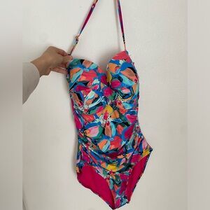 Women's size 12 Anne Cole Amalfi Floral Twist Front Shirred One Piece Swimsuit